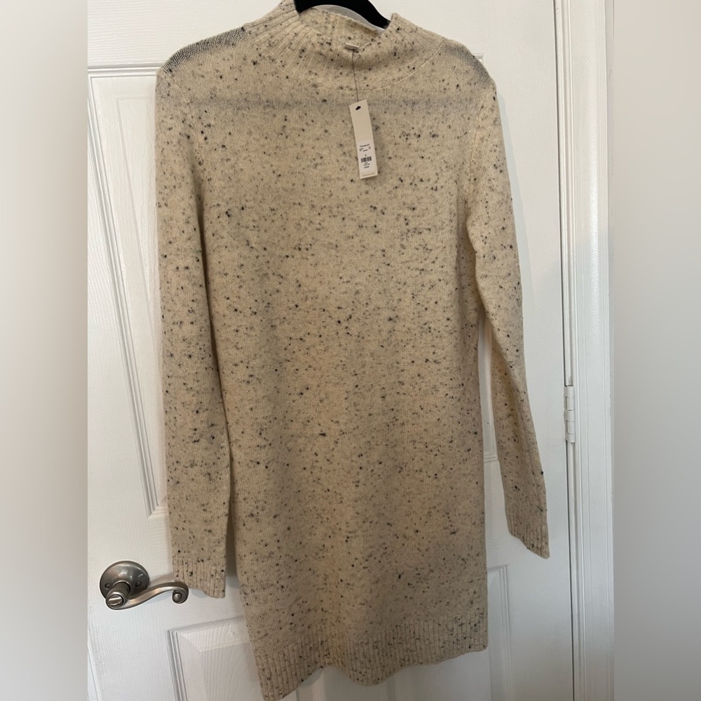 Sweater dress